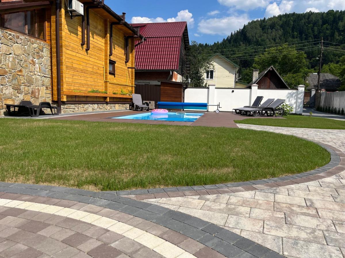 Apartamento Гірський Кришталь Skole Exterior foto